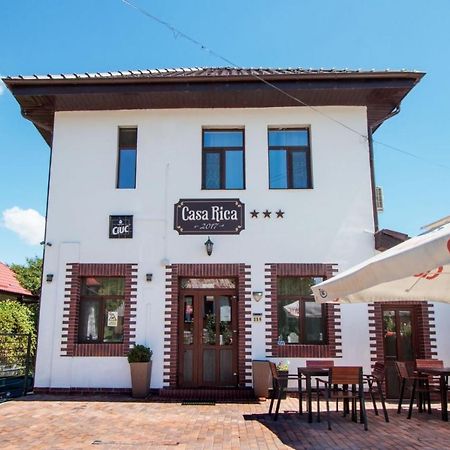 Pensiunea Casa Rica Călimăneşti 外观 照片